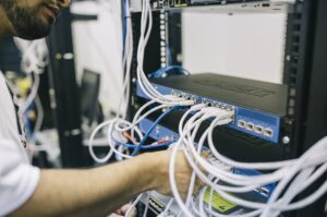 curso de aplicación del reglamento técnico para redes internas de telecomunicaciones del sena, telecomunicaciones sena, técnico en redes y telecomunicaciones sena virtual, tecnólogo en telecomunicaciones