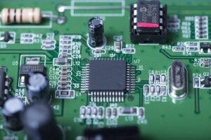 curso de diseño y elaboración de circuitos impresos del sena, cursos de electrónica sena, cursos de electricidad sena virtual gratis