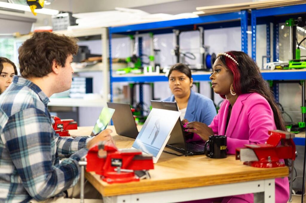 curso de estrategias y medios para el aprendizaje de la tecnología del sena, cursos de pedagogía con certificado, cursos de pedagogía sena, sofia plus pedagogia