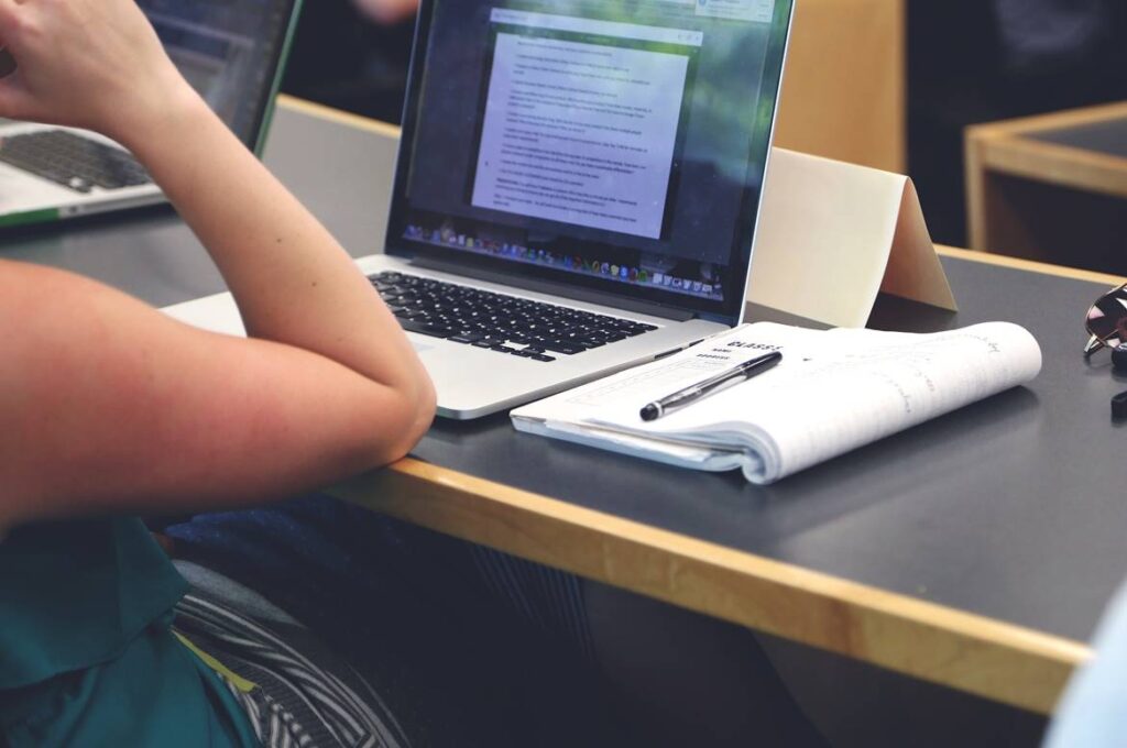 uso de la herramienta ofimática microsoft word para el procesamiento de textos, curso de ofimatica sena